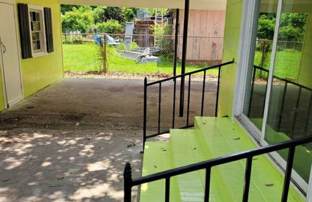 3567 Charles Street - 3 bedrooms 1 bath Gallery 3