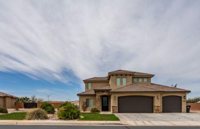 Stunning Home with 4 beds/2.5 baths and 3-Car Garage in Mulberry Estates photos photos