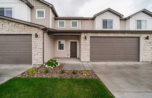 Charming New Townhome in Rigby photos photos