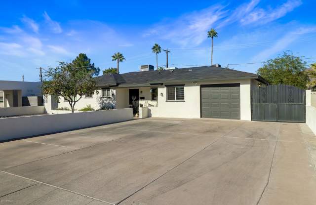 5320 E THOMAS Road - 5320 East Thomas Road, Phoenix, AZ 85018