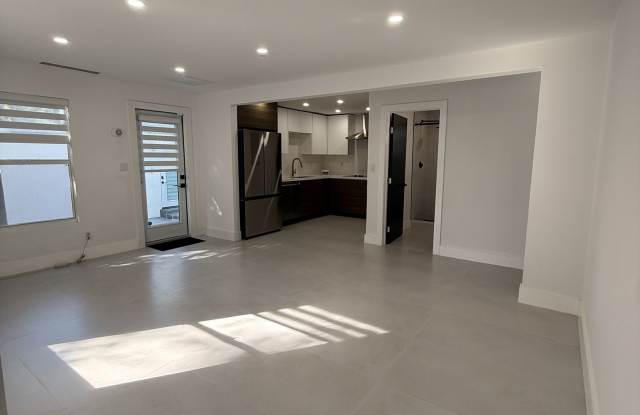 4430 Northwest 1st Avenue photos photos