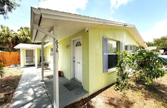 Location!  Charming 2/1 near Downtown Dunedin photos photos