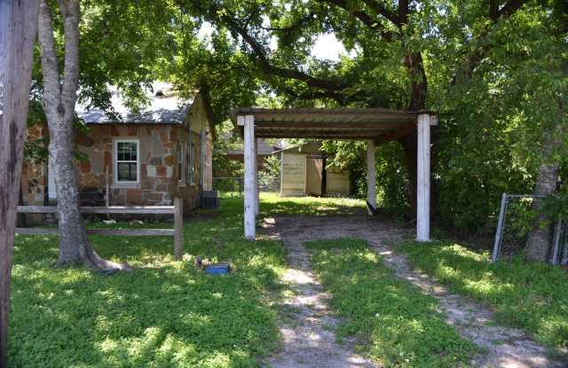 Charming 2 Bed/ 1 Bath Coming Soon!!! Gallery 3