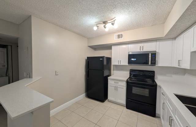 3690 N 56th Ave apartment 903 - 903 Gallery 3