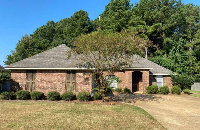 *****MOVE IN SPECIAL! 1/2 OFF 1ST MONTHS RENT***** 103 Tracey Cove Madison, MS photos photos