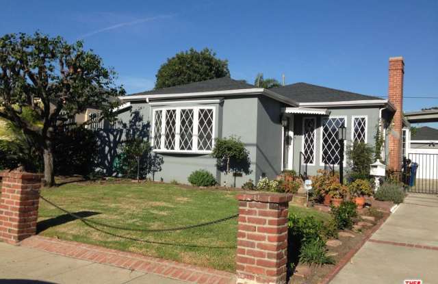 2758 SAWTELLE - 2758 Sawtelle Boulevard, Los Angeles, CA 90064