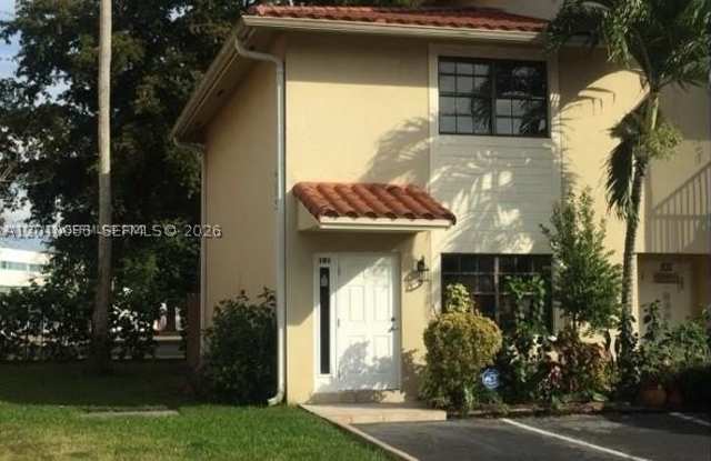 9894 Hammocks Blvd photos photos