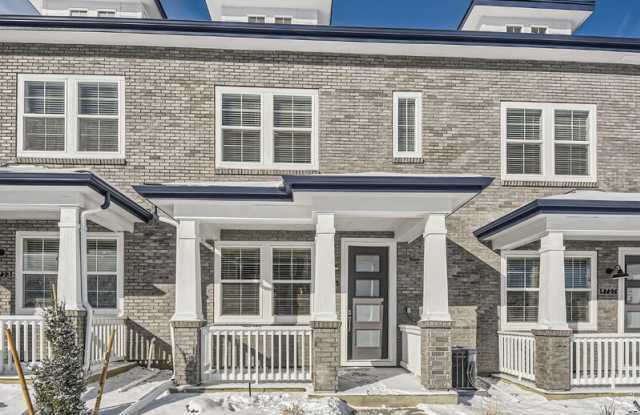 9725 Browns Peak Cir - 9725 Browns Peak Circle, Douglas County, CO 80125