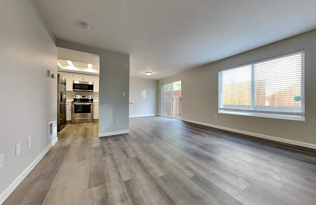 6109 Carmel Ln Se Gallery 2