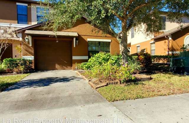 2210 Windsor Lake Circle Gallery 2