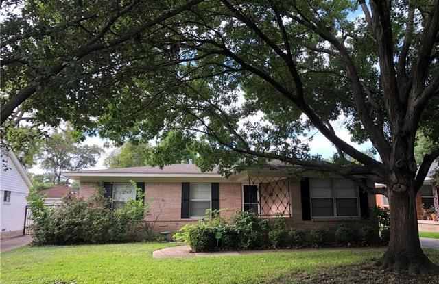 6932 Wake Forrest Drive - 6932 Wake Forrest Drive, Dallas, TX 75214