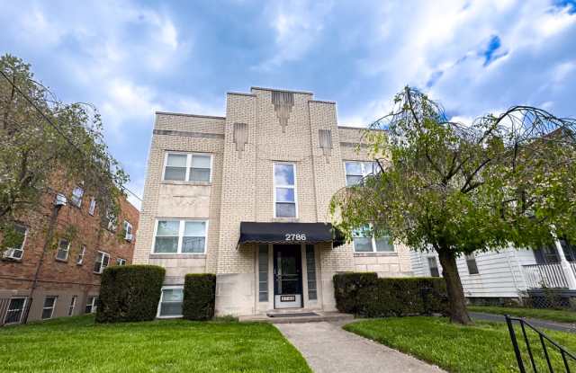 2786 Observatory Ave photos photos