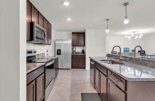 5546 Logan Cave Ave Gallery 2