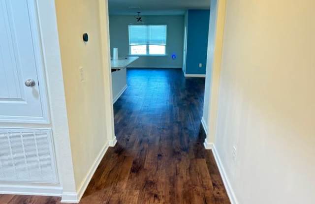 7123 Riverbrooke Gallery 3