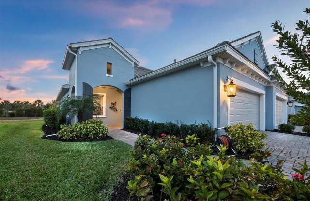 2878 BUTTERFLY JASMINE TRAIL photos photos