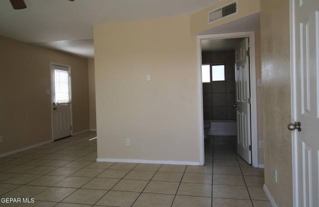 9145 BEGONIA PLACE Gallery 3