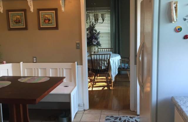 10311 Woodson Dr Gallery 4
