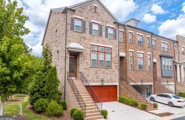 1124 Holly Avenue - 1124 Holly Avenue, Dunwoody, GA 30338