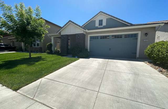 Nice home in Modesto - 2520 Hillbrook Way, Modesto, CA 95355