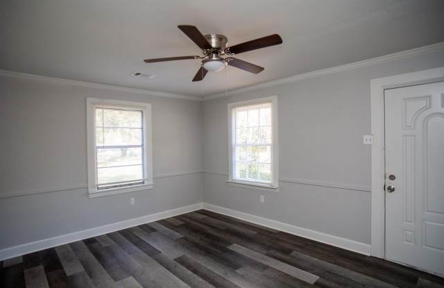 1412 Peyton Street photos photos