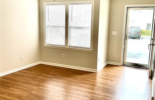 4513 Country Club Road photos photos