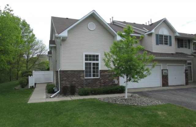 17852 Cobblestone Way - 17852 Cobblestone Way, Eden Prairie, MN 55347