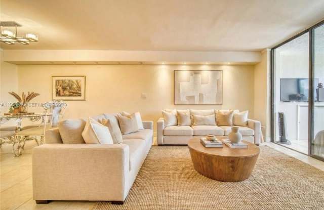 6937 Bay Dr photos photos