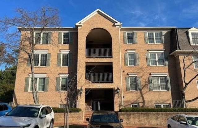 10703 KINGS RIDING WAY #202 - 10703 Kings Riding Way, North Bethesda, MD 20852