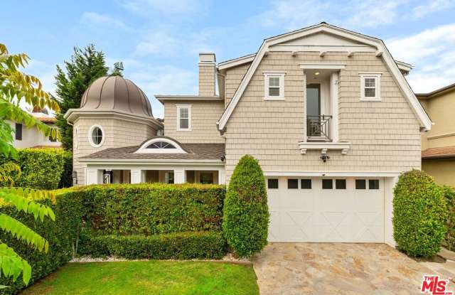 4BR 5BA with Spectacular View - 7391 West Coastal View Drive, Los Angeles, CA 90045