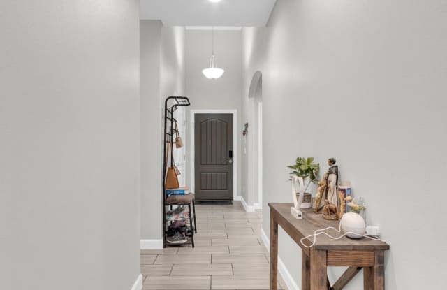 412 BEECH TREE Drive Gallery 4
