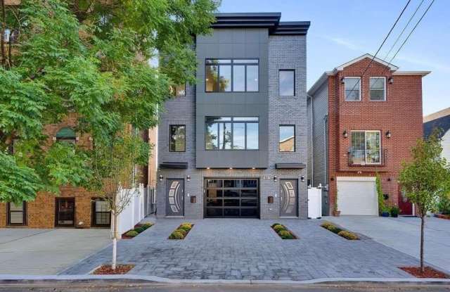 65 CORBIN AVE photos photos