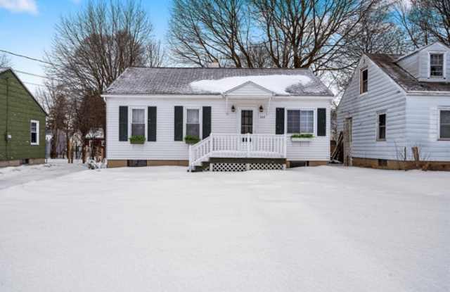243 Harwood Avenue - 243 Harwood Avenue, Syracuse, NY 13224