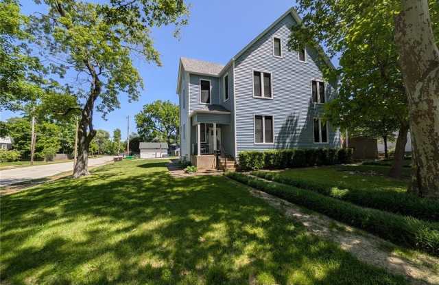 2206 Blendon Place Gallery 2