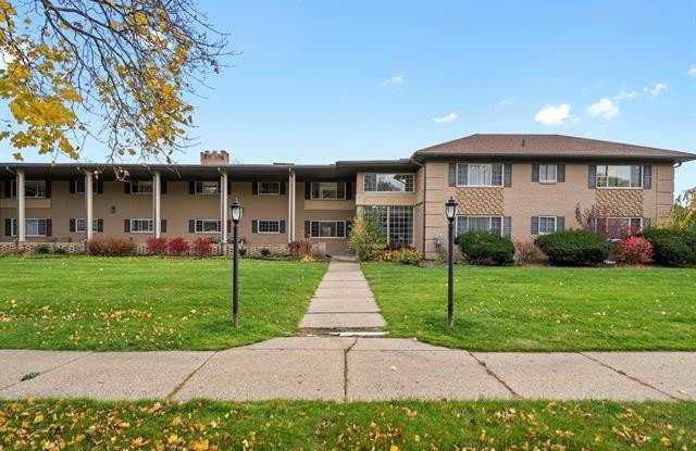 2311 WALTON Boulevard photos photos