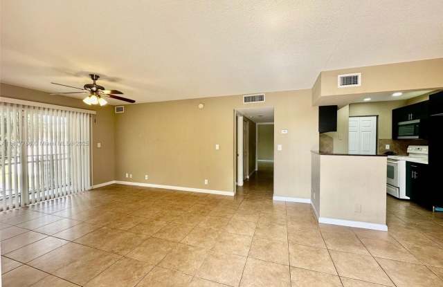 2830 NW 55th Ave photos photos