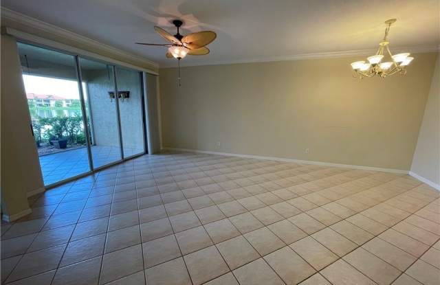 6368 Huntington Lakes Cir Gallery 3