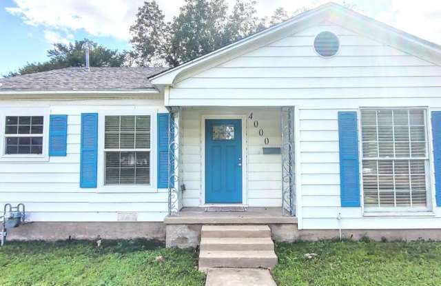 4000 Austin Ave photos photos