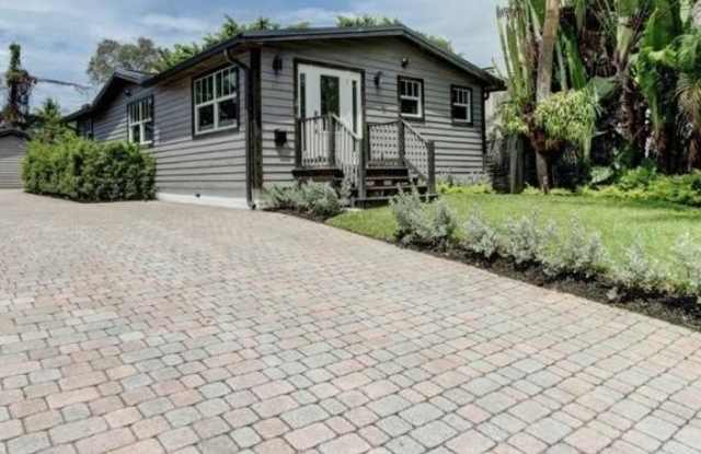 833 Ardmore Road photos photos