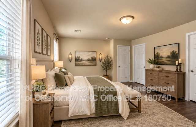 8401 SW 47th Cir Gallery 4