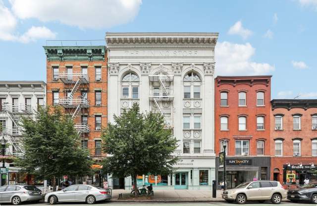 412 WASHINGTON ST photos photos