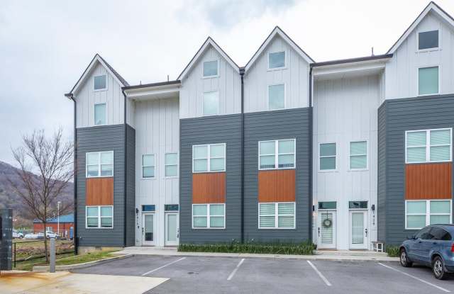 1420 Stockyard Place photos photos