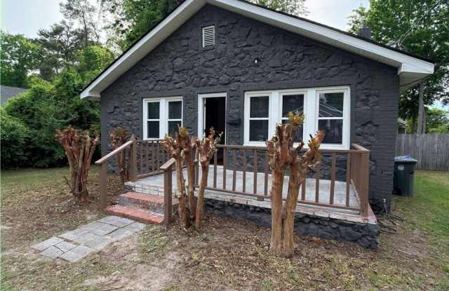 216 Sedberry Street - 216 Sedberry Street, Fayetteville, NC 28305