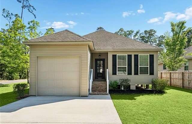 1616 ORLEANS Street - 1616 Orleans Street, St. Tammany County, LA 70448