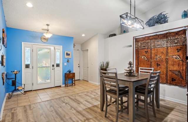 1028 Steel Court Gallery 4