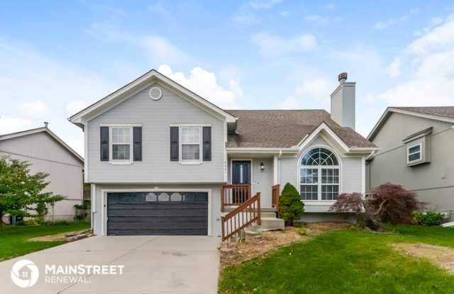 8625 Northeast 111th Street - 8625 NE 111th St, Kansas City, MO 64157