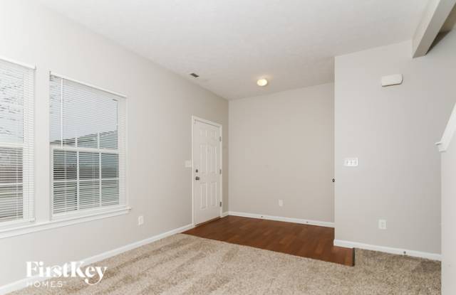 3321 Grove Berry Lane Gallery 2