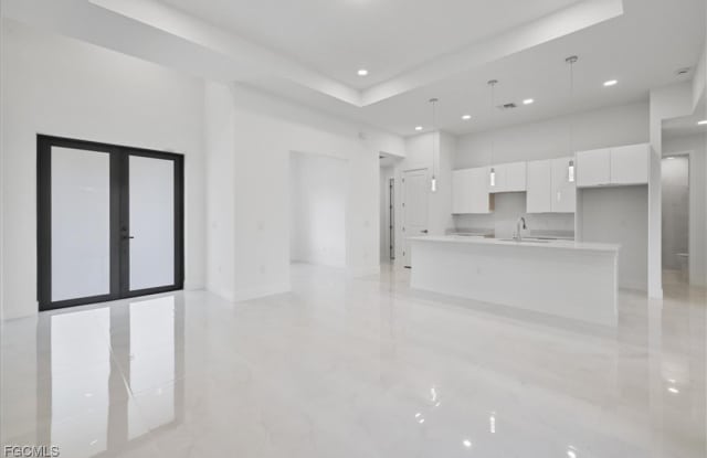 820 Ashland Street E photos photos 820 Ashland Street E photos photos