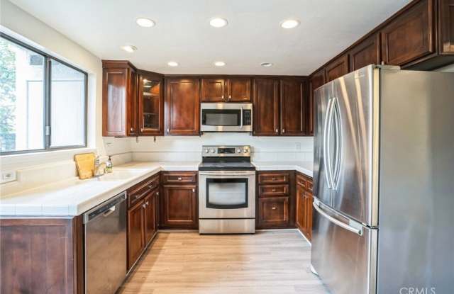 28031 Ridgebluff Court photos photos