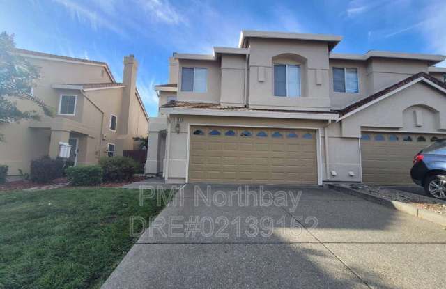 1109 Syracuse Circle Gallery 1