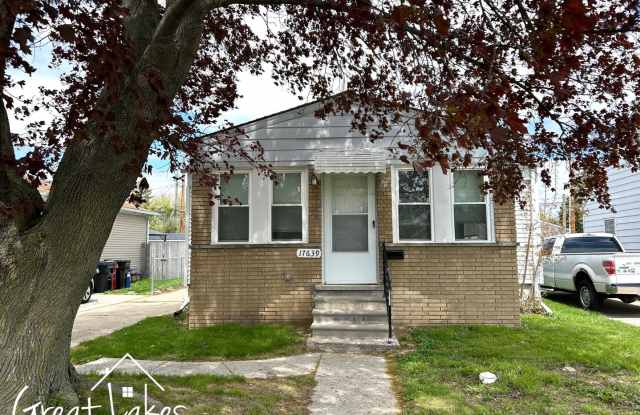 Beautiful 2 Bedroom 1 Bathroom now available for rent photos photos